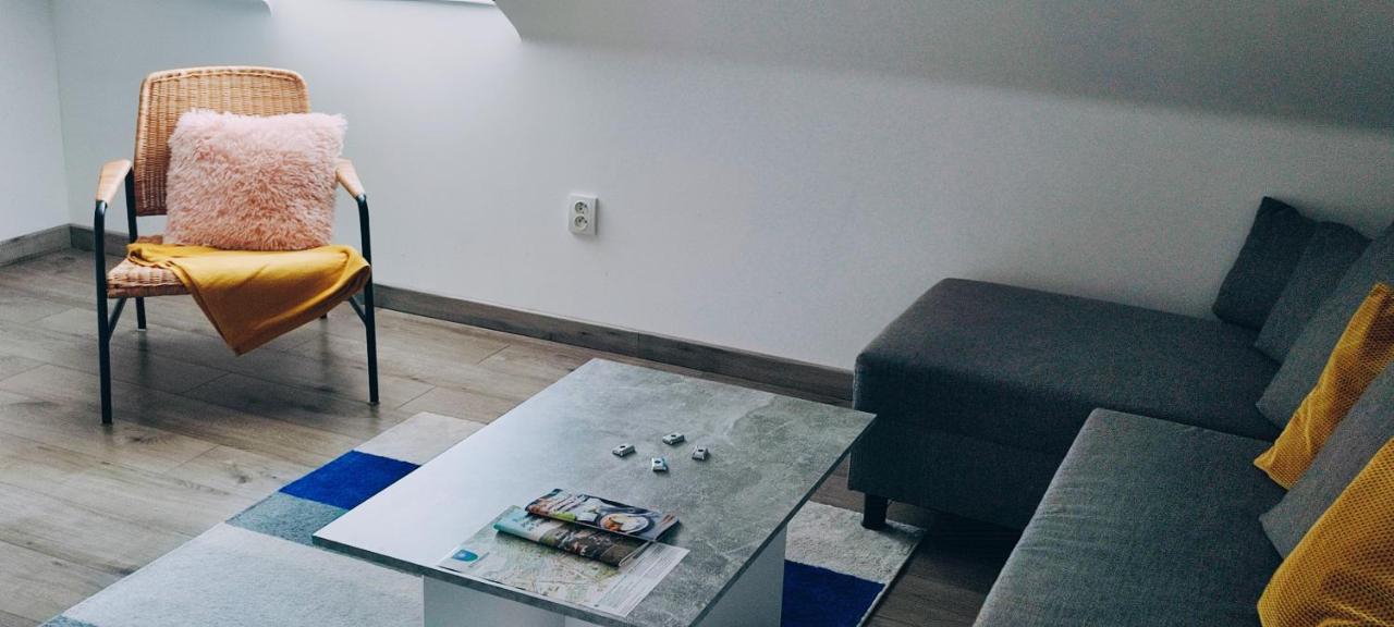 Apartmán pod Hradem NOVÉ WiFi/AC Sternberk Exterior foto