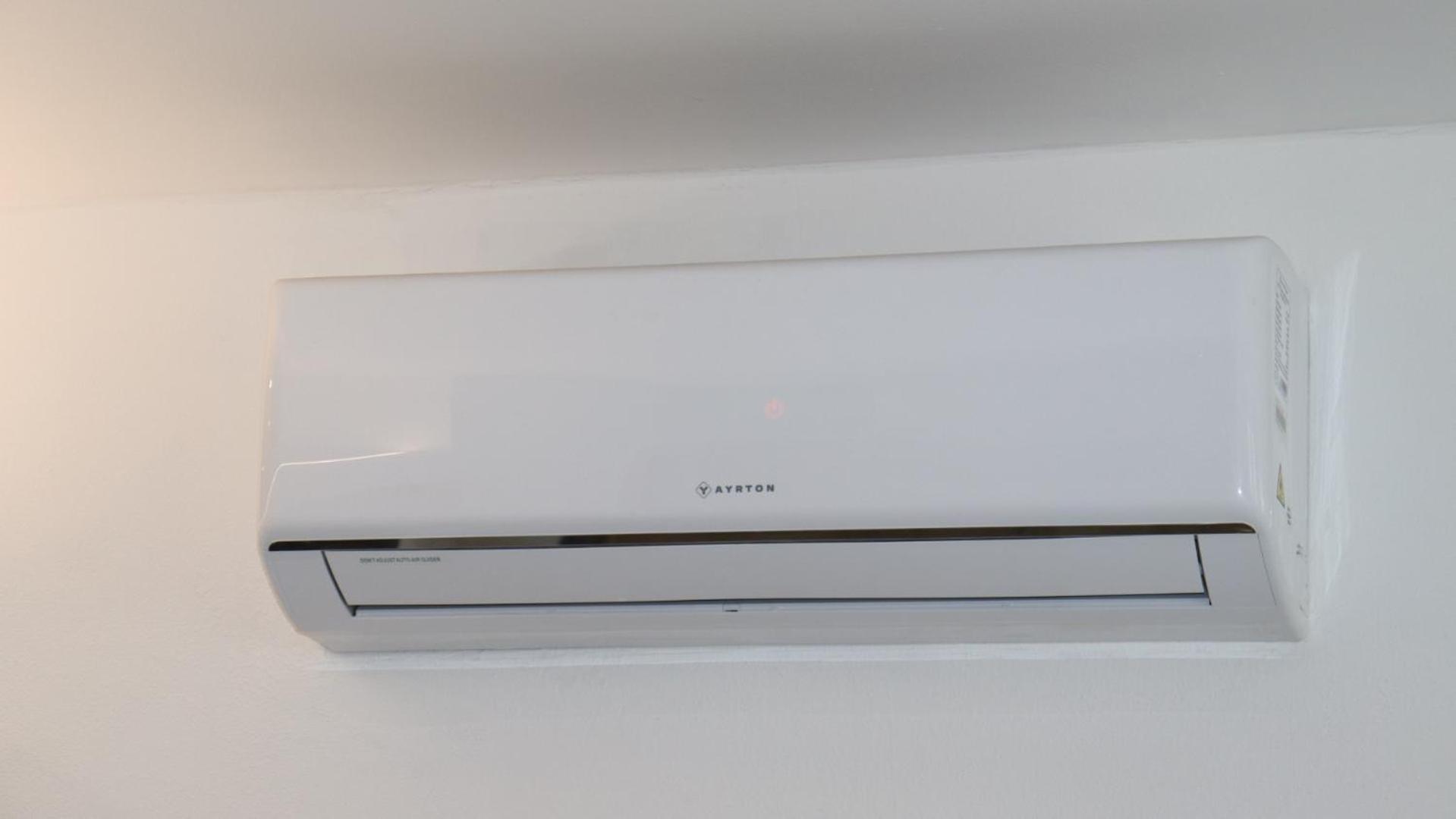 Apartmán pod Hradem NOVÉ WiFi/AC Sternberk Exterior foto